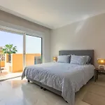 Charming In Aloha Hill Club With Pools & Apartmán Marbella