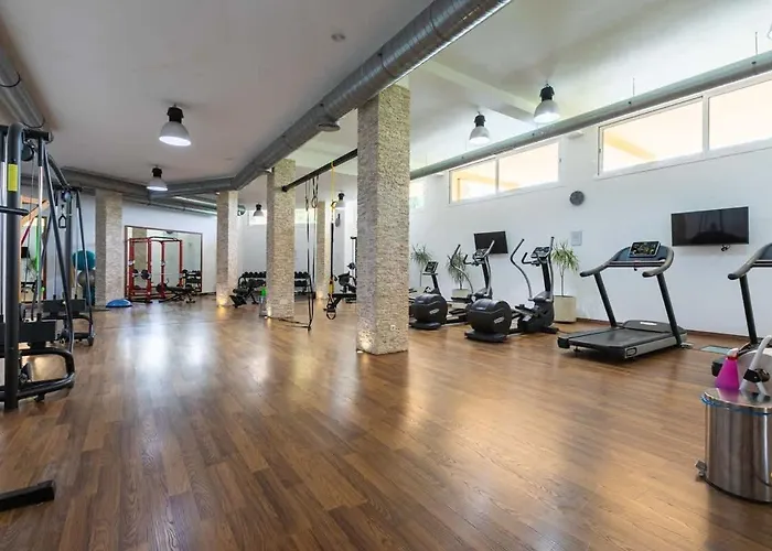 Charming In Aloha Hill Club With Pools & Appartamento Marbella