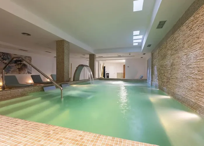 Charming In Aloha Hill Club With Pools & Апартаменти