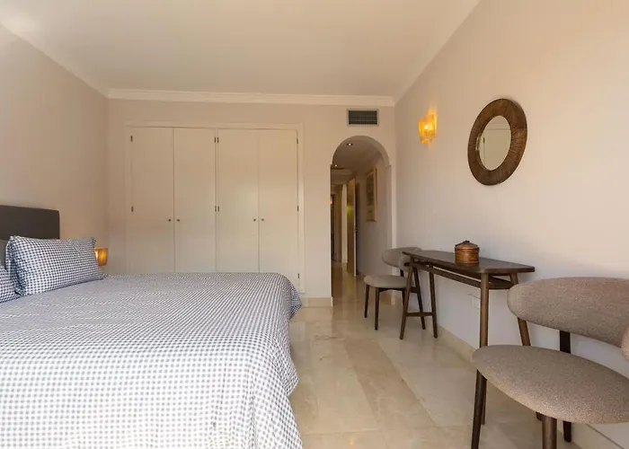 Charming In Aloha Hill Club With Pools & *