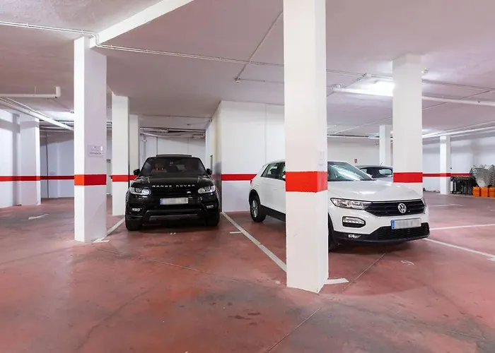 Charming In Aloha Hill Club With Pools &