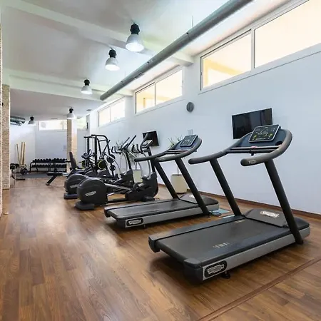 Charming In Aloha Hill Club With Pools & Appartement