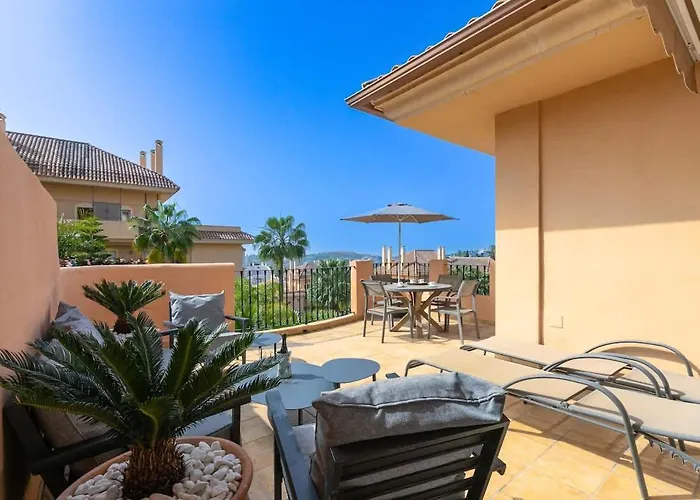 Charming In Aloha Hill Club With Pools & Apartment *