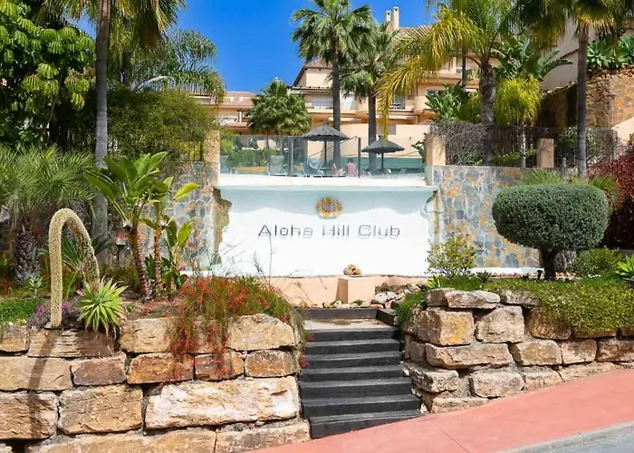 Charming In Aloha Hill Club With Pools & Appartement