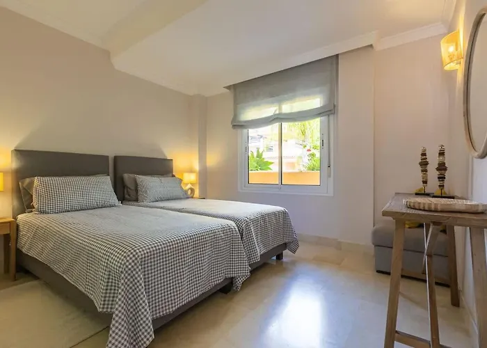 Appartement Charming In Aloha Hill Club With Pools & Marbella