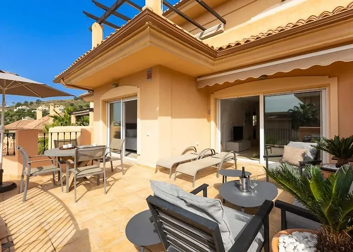 Appartement Charming In Aloha Hill Club With Pools & *