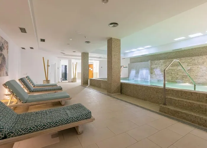 Charming In Aloha Hill Club With Pools & Appartement